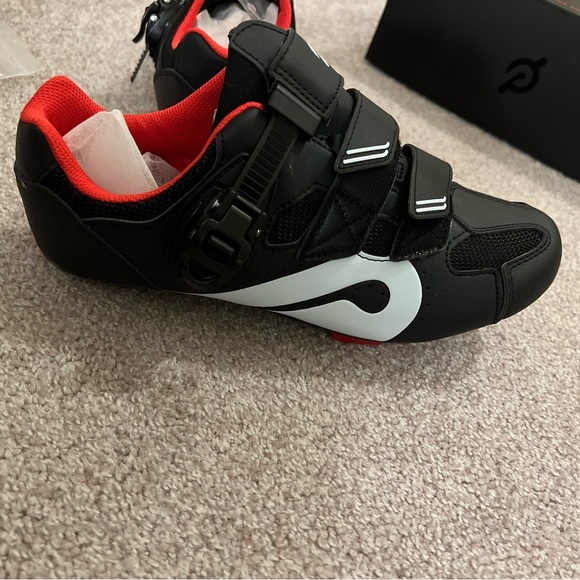 Peloton Cycling Shoes Unisex Sz 41 Cleats Black Red - Picture 7 of 11
